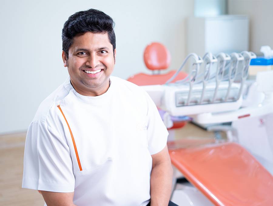 35 Years of Smiles: A Tribute to Dr. Sachin Mudrale’s Dental Journey